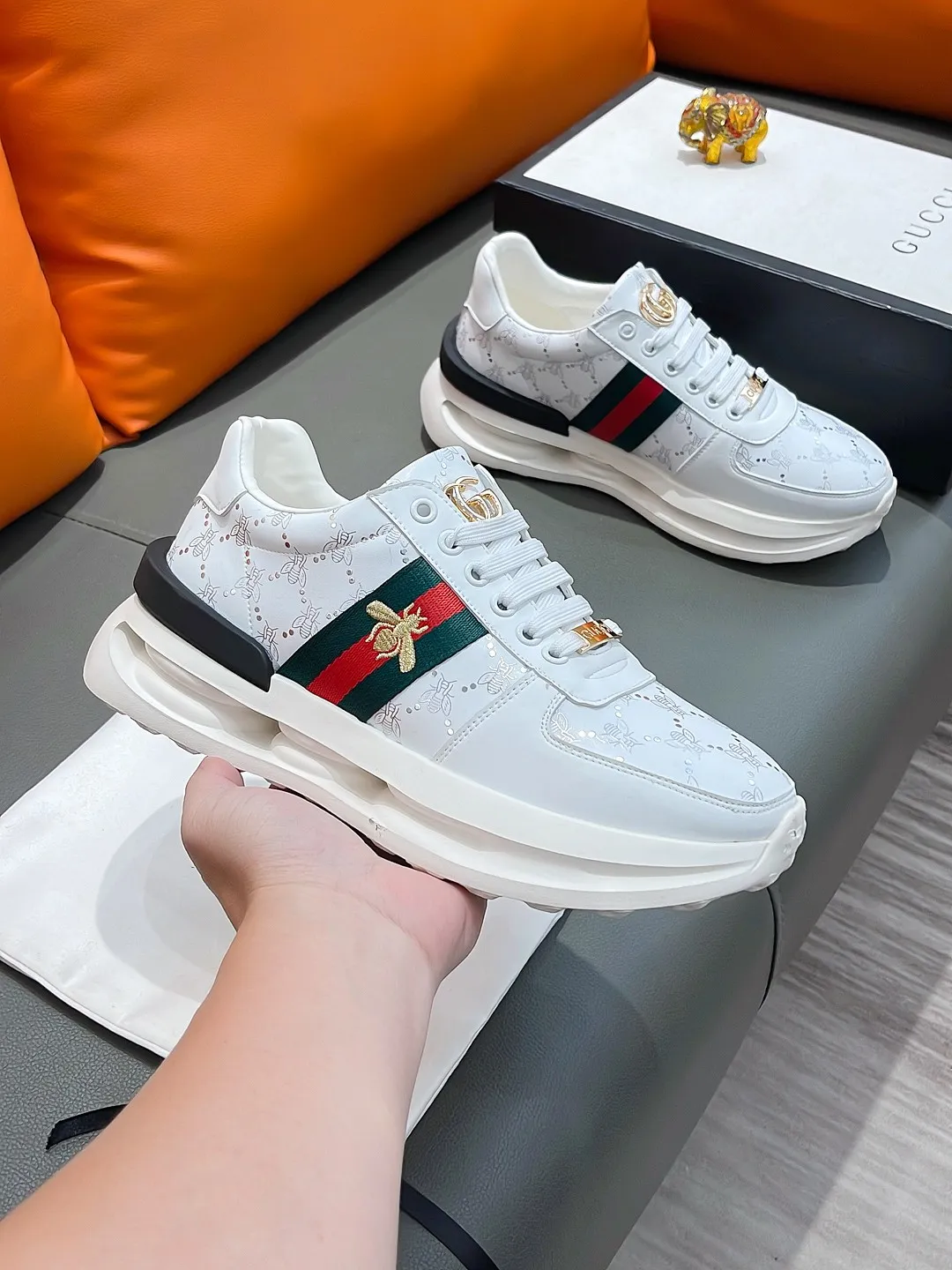 Men's shoes GUCCI "Gucci" P460 Regular size: 38-44 (casual shoes) Product materials: Selected cowhide upper, soft sheepskin lining; original outsole.